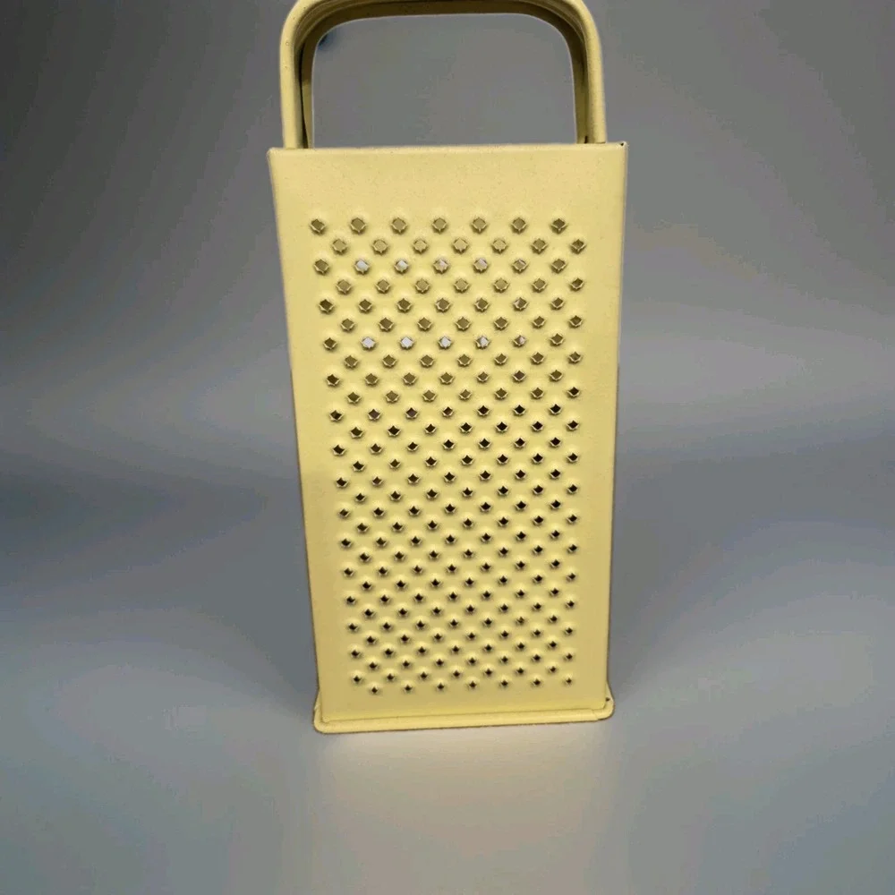 Vintage BROMCO Yellow Metal Box Cheese Grater 4 Sided Kitchen Utensil Retro